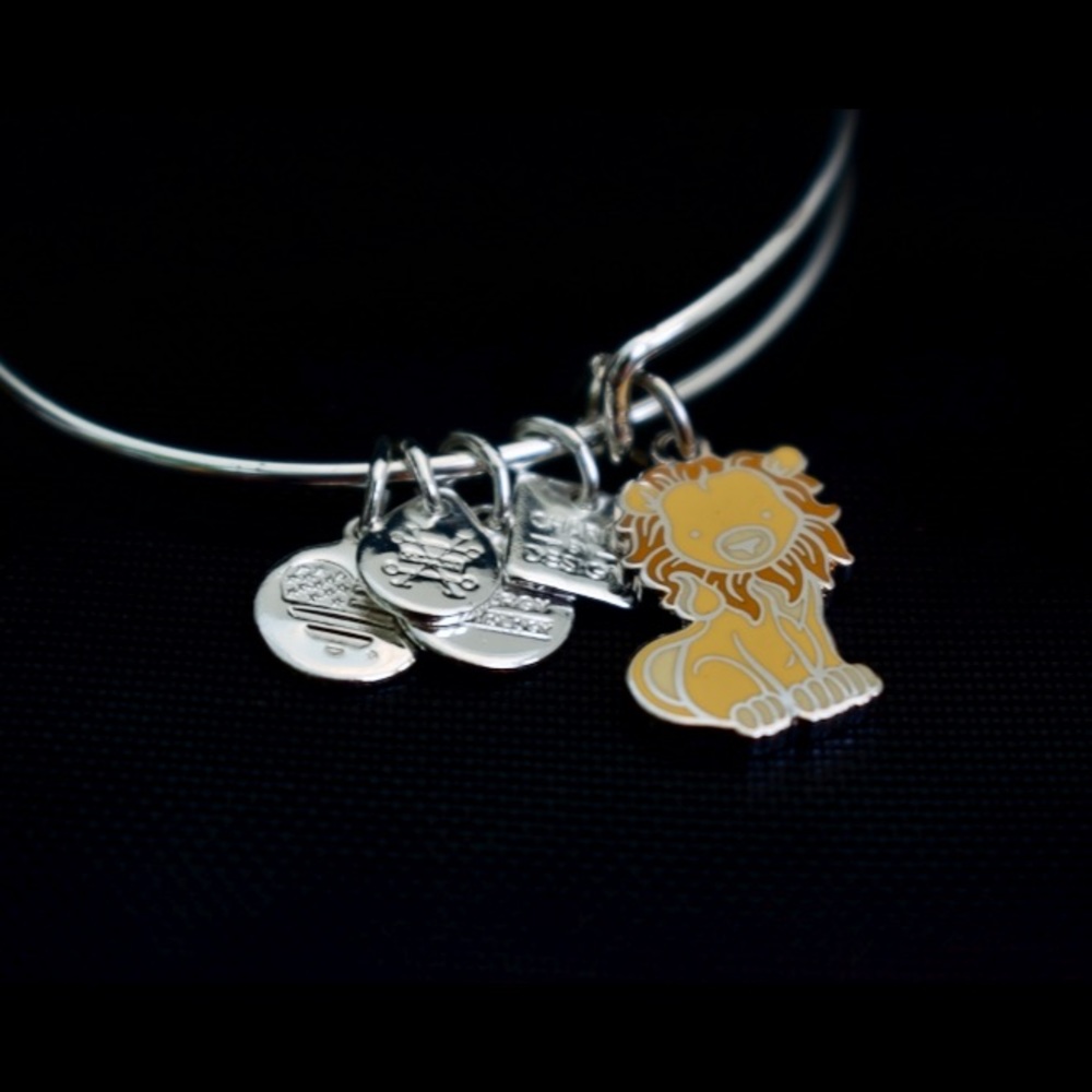 Alex & Ani Charity by Design Lion Bracelet